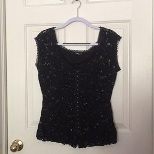 16-18 Black and silver lace top